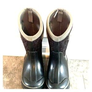 Bogs waterproof snow boot size 11